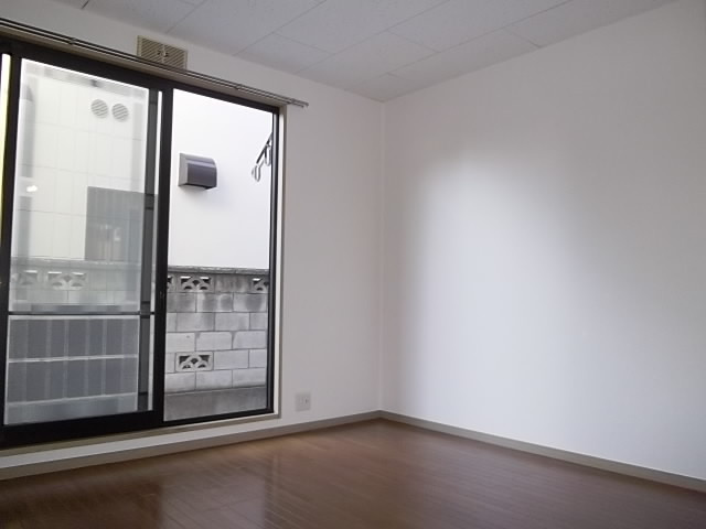 アップルTreeの洋室