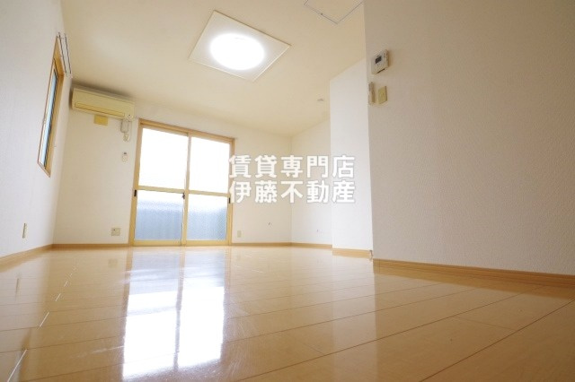 アネシスの洋室