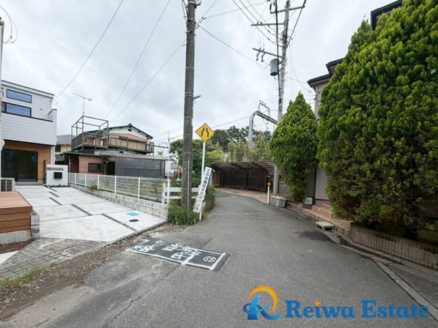 新築戸建　藤沢市鵠沼海岸7丁目の前面道路含む現地写真|お休みの日には海岸散歩やサーフィンなど、アクティブな暮らしを楽しむ立地♪