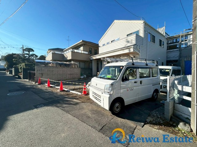 新築戸建　藤沢市鵠沼海岸7丁目の前面道路含む現地写真