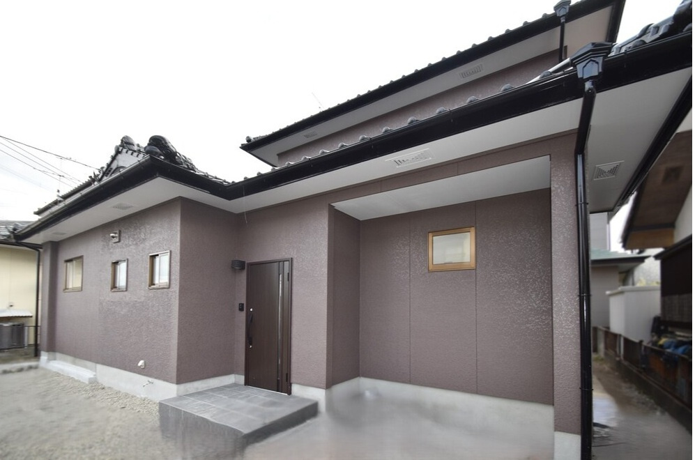 八代市古閑下町中古戸建の外観