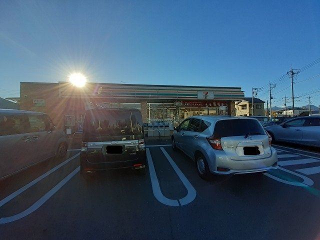 ル・プティシュの周辺|セブンイレブン前橋岩神３丁目店まで350m
高崎、前橋のお部屋探しはエンドスケープまで！お客様の理想お聞かせ下さい♪