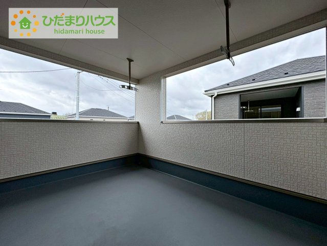 常陸大宮市姥賀町第3　新築戸建　8号棟のバルコニー|広々としたバルコニー。お洗濯物もぜーんぶ干せちゃいます！！