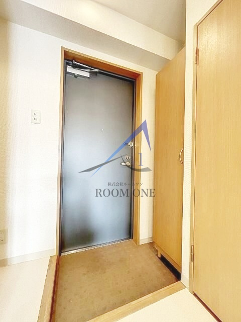 ロイヤル白楽の玄関|玄関です。