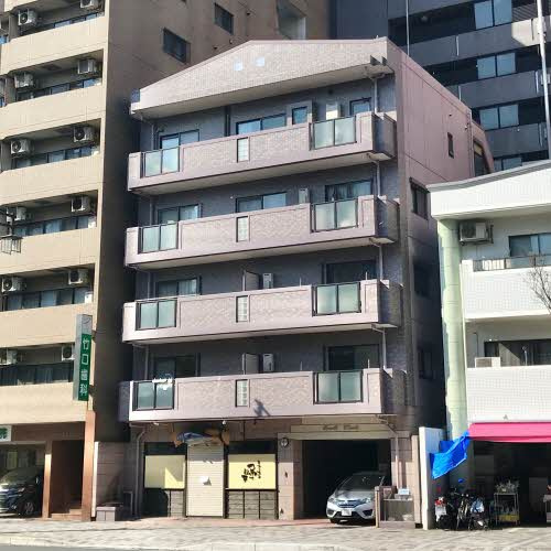 ファミーユ倉田の外観|建物外観を気になさる方へ、見た目の良い物件です