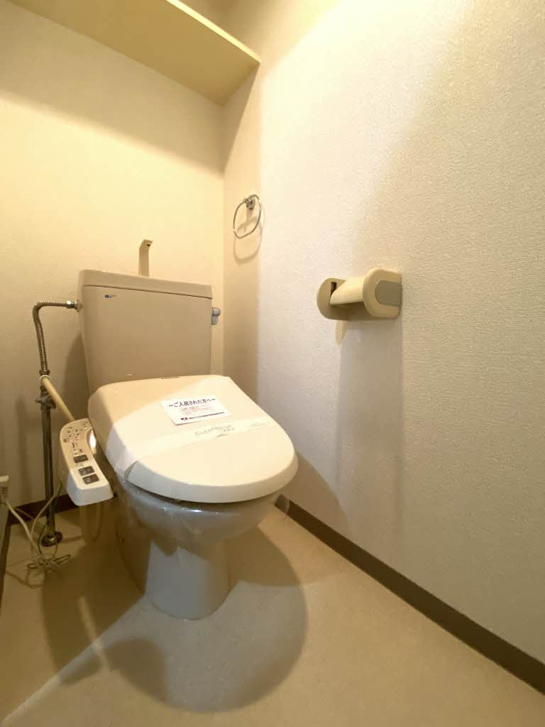 ファミーユ倉田のトイレ|コンパクトで使いやすいトイレです