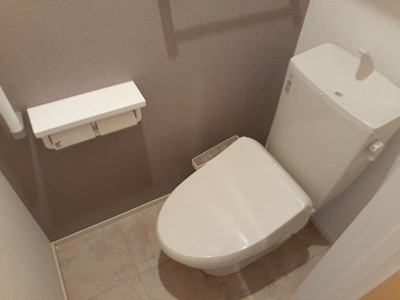 【トイレ】 | グリシーヌ・ユーヤ三ツ沢Ａ | 賃貸 神奈川県横浜市神奈川区三ツ沢西町