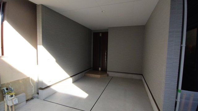 尼崎市大庄北　新築戸建の駐車場