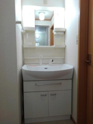 【洗面所】 | リバ－グレイス