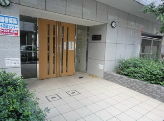 リブマックスなら仲介手数料賃料半月分+消費税