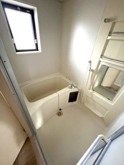 【内装】 | マモール北久里浜 B棟 | 内装は落ち着いています