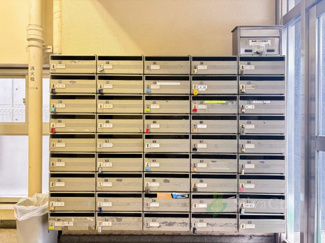 【設備】 | 鍋屋横丁住宅 | 集合ポスト