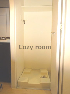 【設備】 | エスリード江坂広芝町 | 室内洗濯機置き場