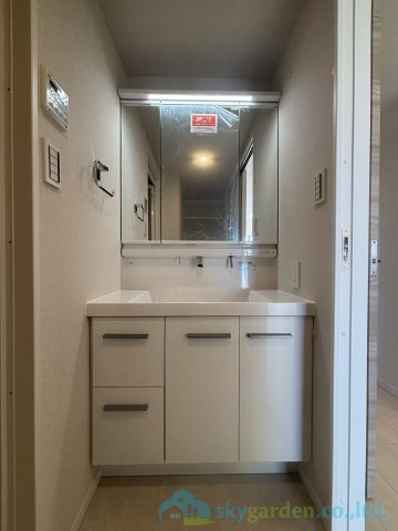 グリーンコート平塚コンサイトの独立洗面台