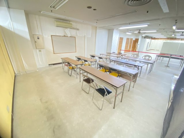 岡崎シビコの内装