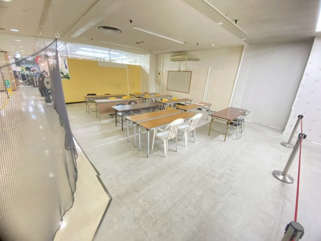 岡崎シビコの内装