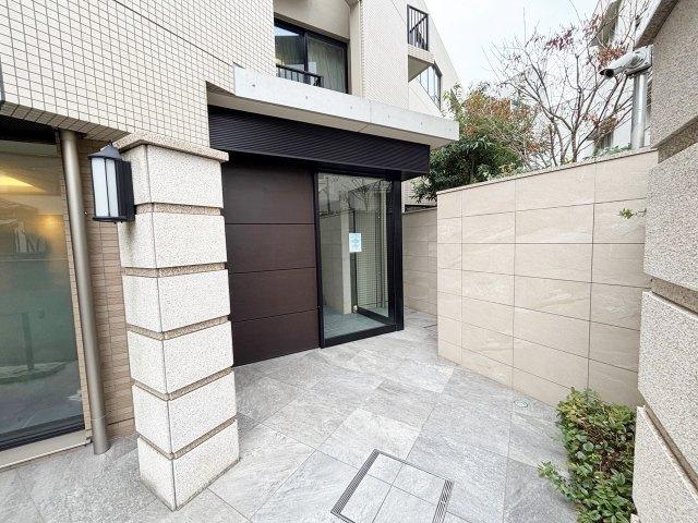 グランドメゾン夙川松園町ザ･ハウスのエントランス