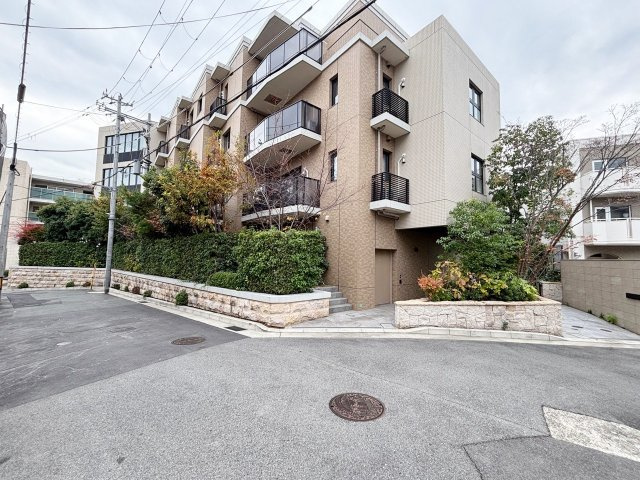 グランドメゾン夙川松園町ザ･ハウスの外観