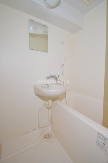 LA PRIMAVILLA地蔵通りの浴室