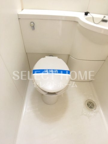 【トイレ】 | コンフォールまきの | 落ち着いた色調のトイレです
同型タイプ