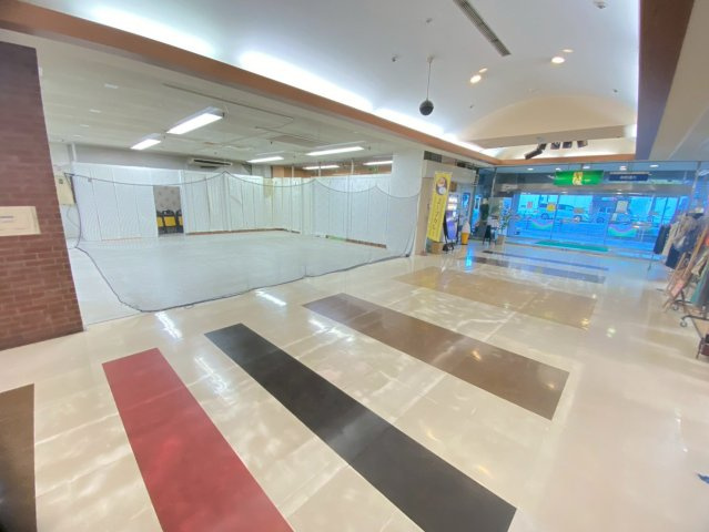 岡崎シビコの内装