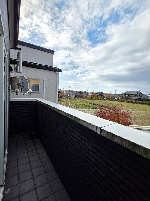 新潟市西区善久のバルコニー