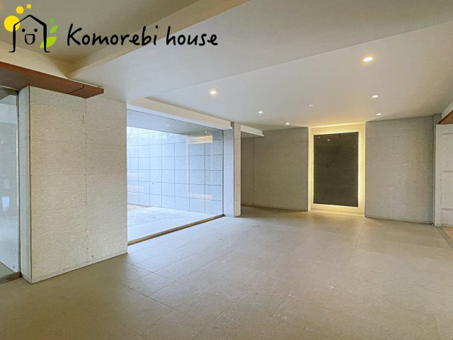 イニシア大宮日進のロビー|1月5日撮影済み