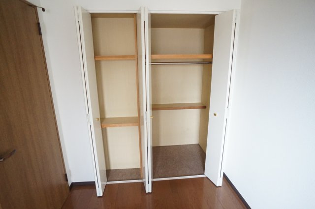 ソルジェンテ逆瀬川の収納