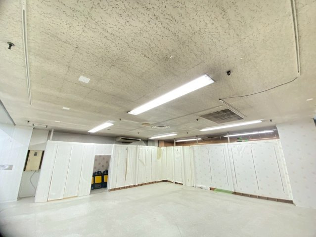 岡崎シビコの内装