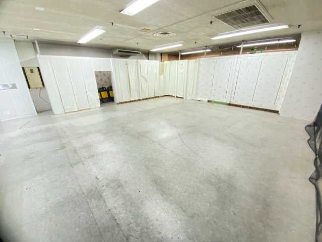 岡崎シビコの内装