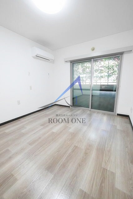 パークハイムの居間・リビング|洋室のお部屋です。