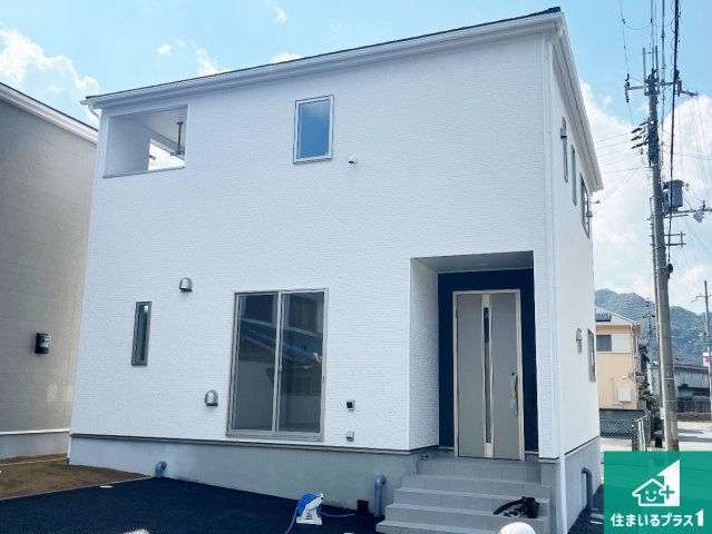 西脇市郷瀬町　第2期　新築一戸建ての外観|お客様に長く安心して住んでいだだける事にこだわった家づくり！住んでからのアフターサービスにもしっかりと取り組んでいます！