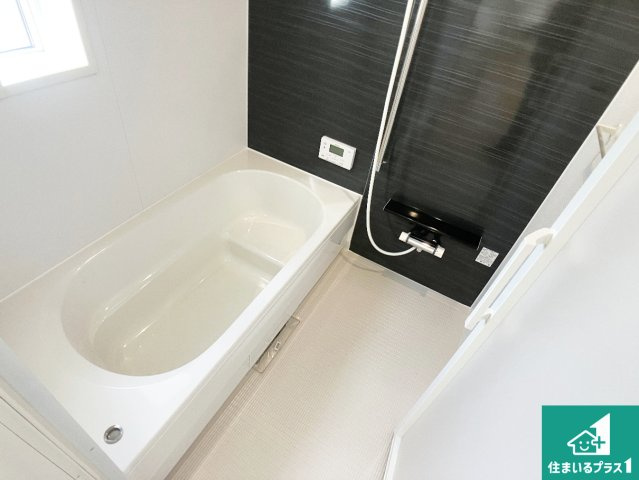 西脇市郷瀬町　第2期　新築一戸建ての前面道路含む現地写真|周辺は落ち着いた街並みの住宅地！子育てがしやすい住環境です！まだ未完成ですが、現地でしかわからない事もございます。是非一度ご覧ください。