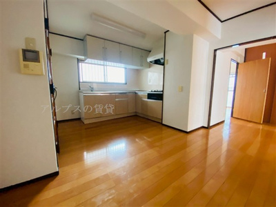 【居間・リビング】 | ライオンズマンション石川町