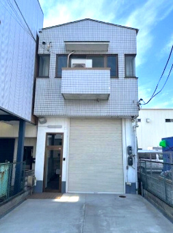 京都市南区上鳥羽塔ノ森東向町　事務所