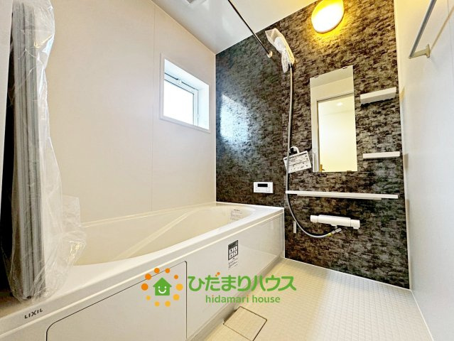 久喜市緑１丁目２期　新築一戸建ての浴室