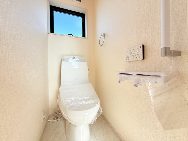 第3小美玉市羽鳥　新築戸建のトイレ