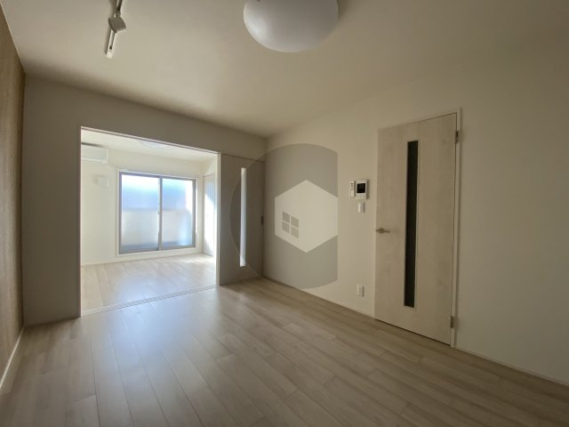 フジパレス吉田WESTの居間・リビング