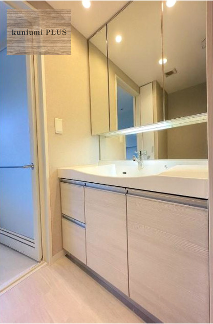 カサーレ大阪城公園の独立洗面台