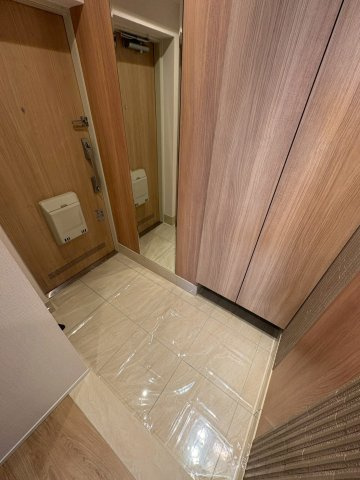 ヴィラロイヤル文京西片の玄関