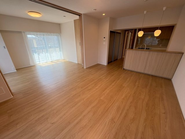 ヴィラロイヤル文京西片の居間・リビング