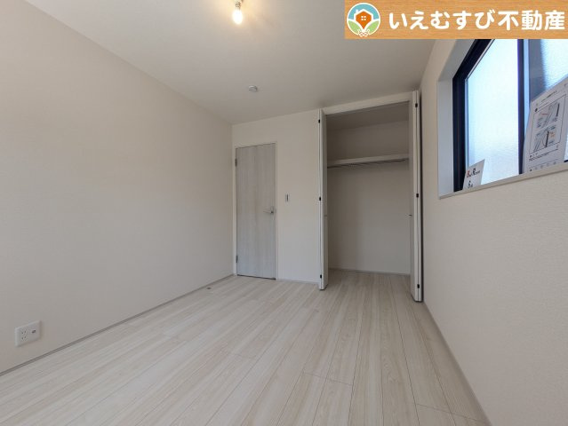 Livele Garden.S　熊谷末広第5の洋室|ナチュラルな色合いでシンプルな内装
シンプルな内装のお家なので飽きが来ずコーディネートも楽しそうですね♪