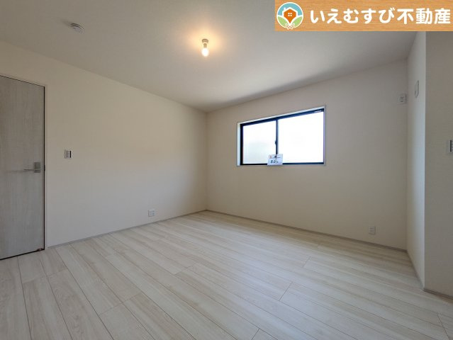 Livele Garden.S　熊谷末広第5の洋室