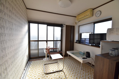 【洋室】 | メゾンJ.T | 301号室・洋室