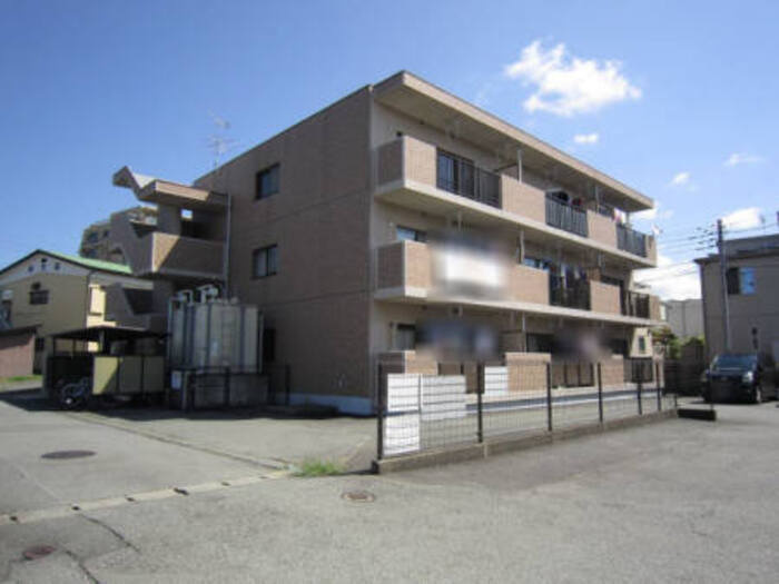 エナジー高橋の外観