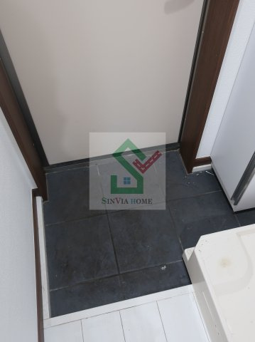 アヴニール武蔵関の玄関