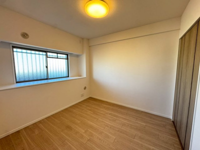 【洋室】 | ファミール長居公園 | 親切・丁寧を心がけ、お客様目線で物件探しのお手伝いをさせて頂きます♪お気軽にお問い合わせください！