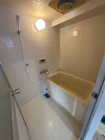 そう、この位でいいんだよ！広々バルコニーで開放感抜群！？【クリオ保土ヶ谷ライフテリア】リフォームの浴室|日々の暮らしに欠かせないお風呂です