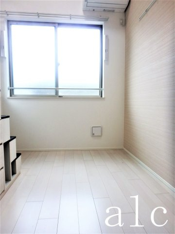 ハーモニーテラス和泉の居間・リビング|使いやすい居間です