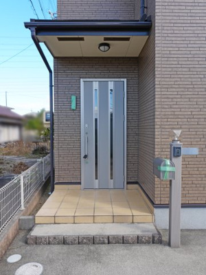 【玄関】 | 三重郡川越町大字当新田
